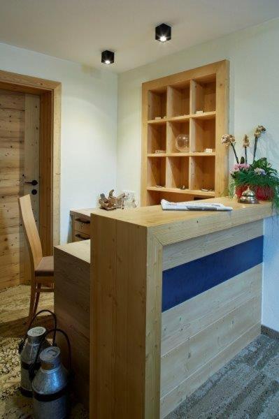 Hotel Alpenjuwel Rohnenspitze à Zöblen Extérieur photo